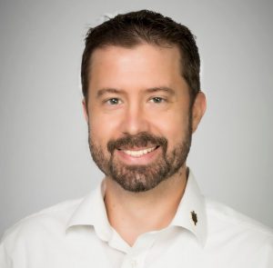 Chris Leo Headshot