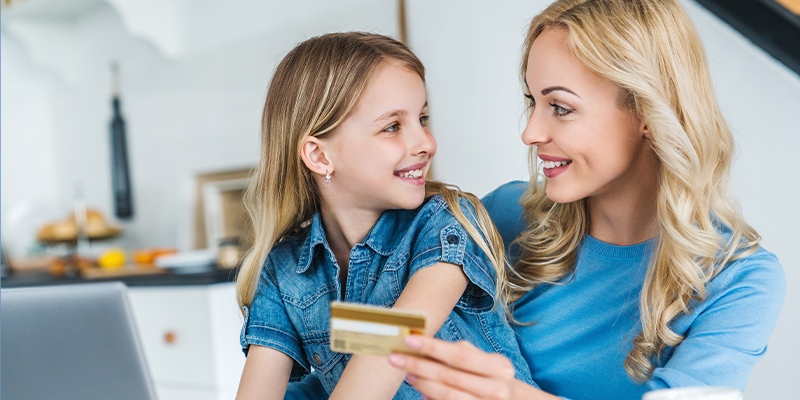 WalletHub: Best Credit Cards for Young Adults